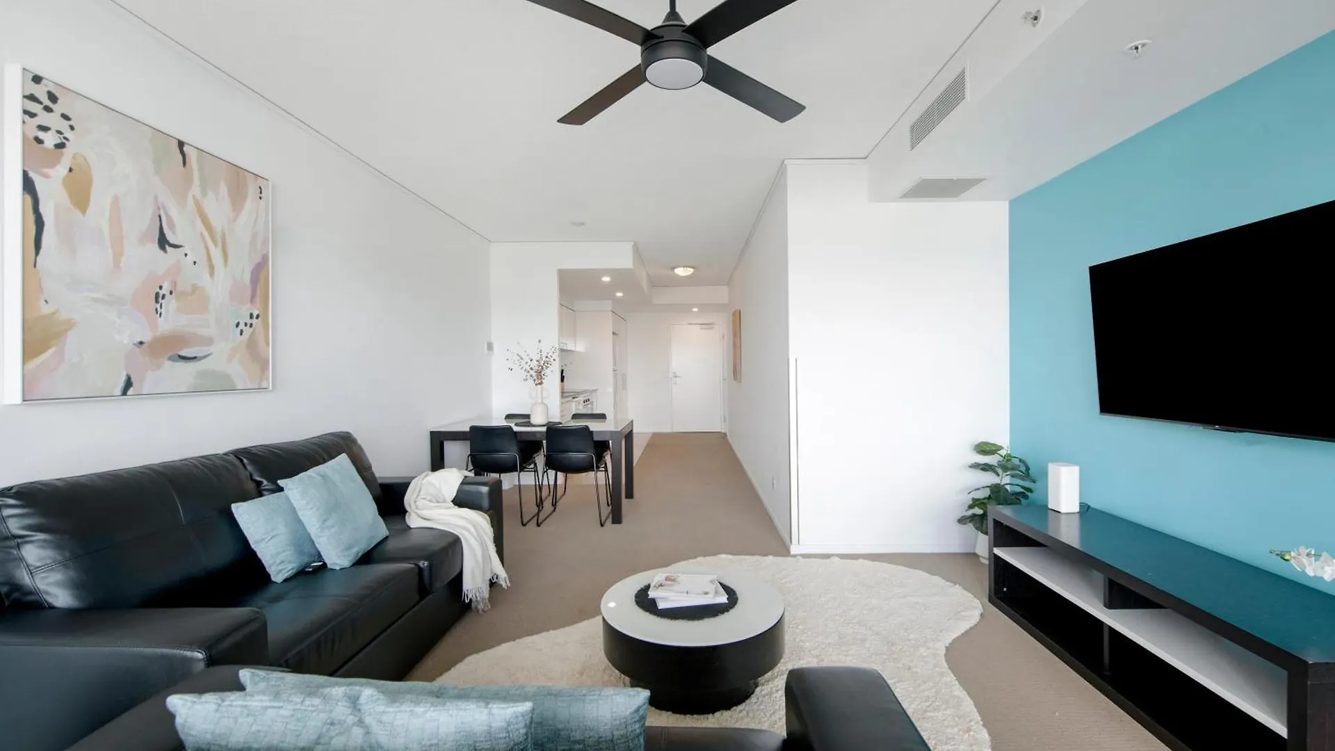 Sierra Grand Broadbeach - Self Contained & Privately Managed Apartments Gold Coast